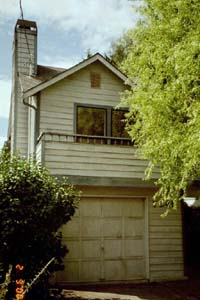 photo of house exterior from the front yard